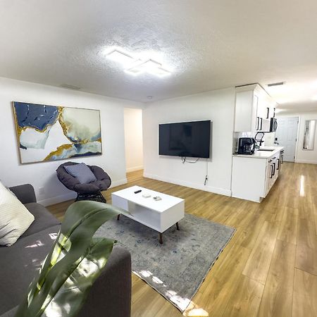 Beautiful And Relaxing 3 Bedrooms 2 Kings Beds Tampa Esterno foto