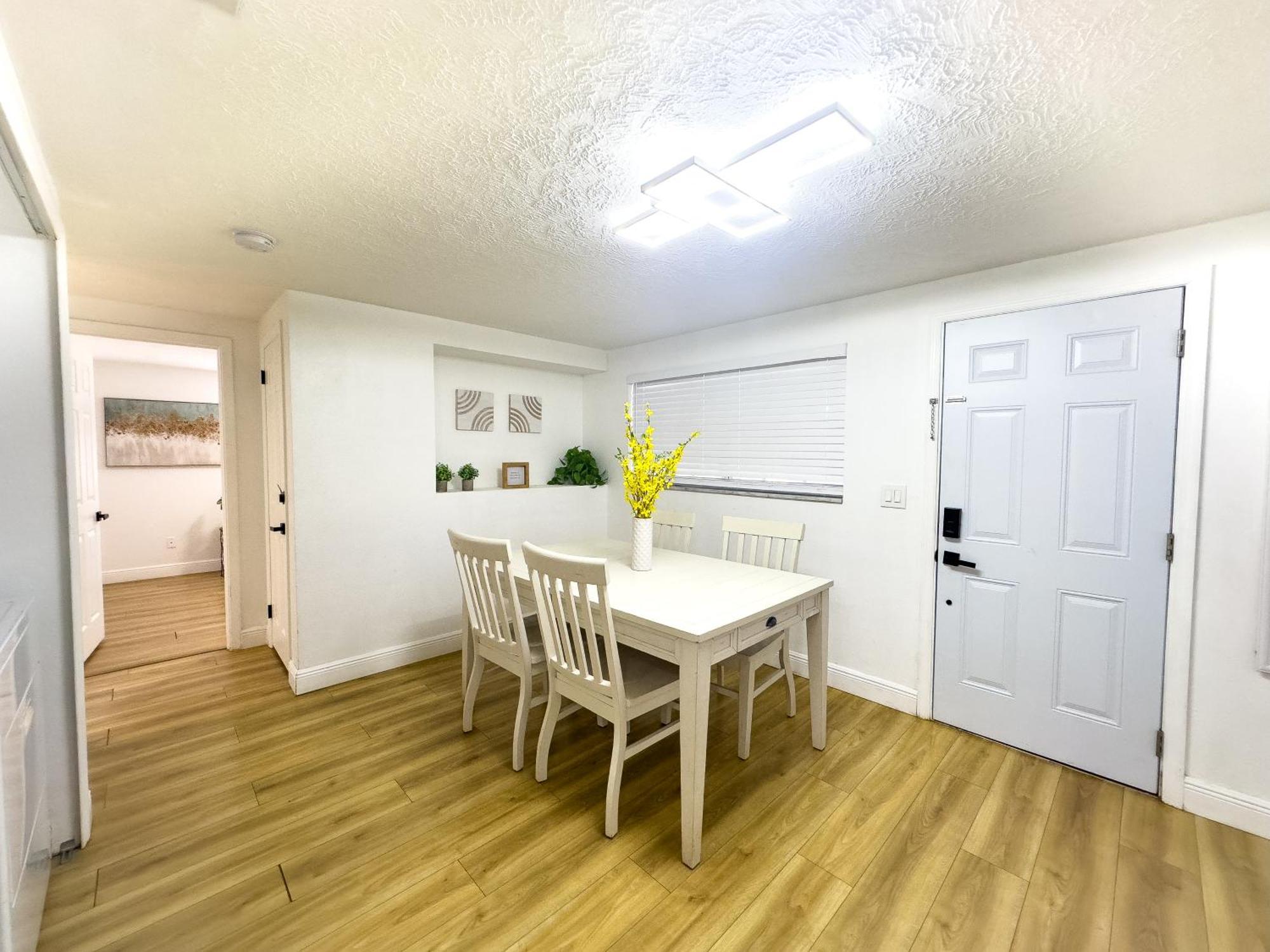 Beautiful And Relaxing 3 Bedrooms 2 Kings Beds Tampa Esterno foto